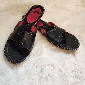 Indigo by Clarks Sandal with slight heel - Size 9